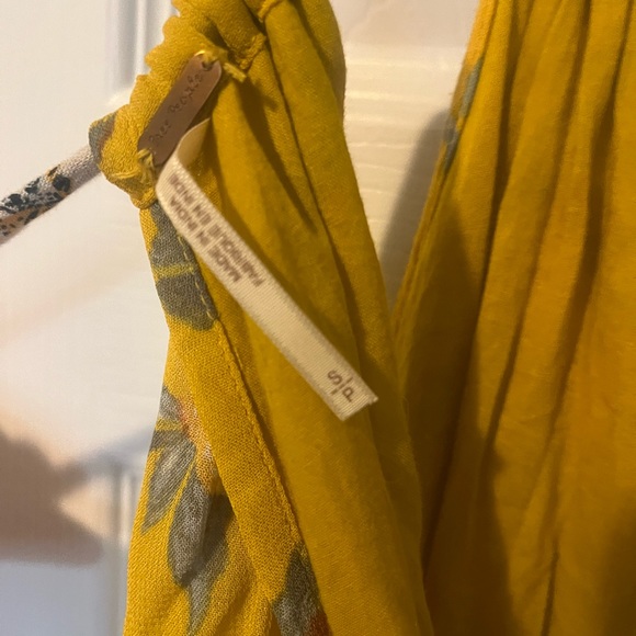 Free People Georgia Floral Chiffon Jumpsuit gold size small - Picture 7 of 7